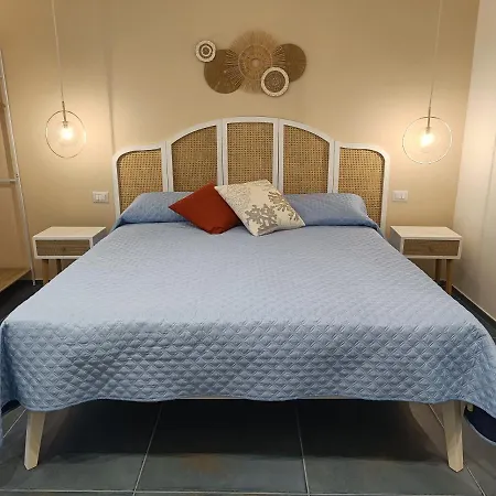 Holiday home Sulla Donnalucata *
