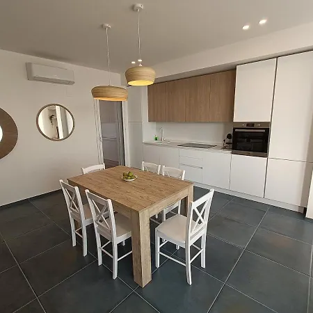 Holiday home Sulla Donnalucata